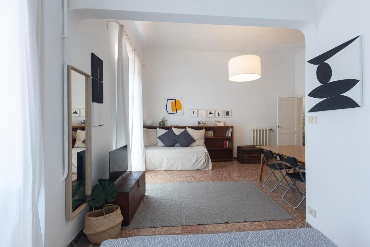 Apartamento Farina 14 *